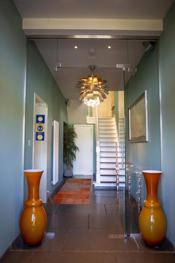 B&B Saint-Georges -Located In The City Centre Of Bruges- Exterior foto Interior of the house