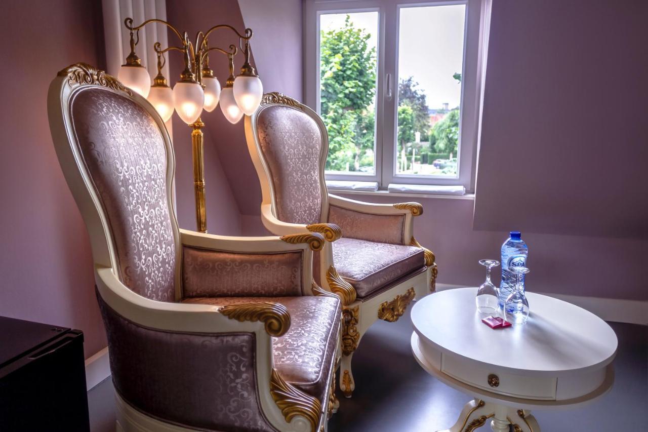 B&B Saint-Georges -Located In The City Centre Of Bruges- Exterior foto A 3D rendering of a room