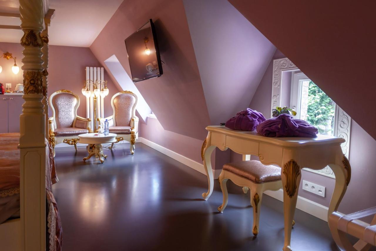B&B Saint-Georges -Located In The City Centre Of Bruges- Exterior foto The interior of the hotel
