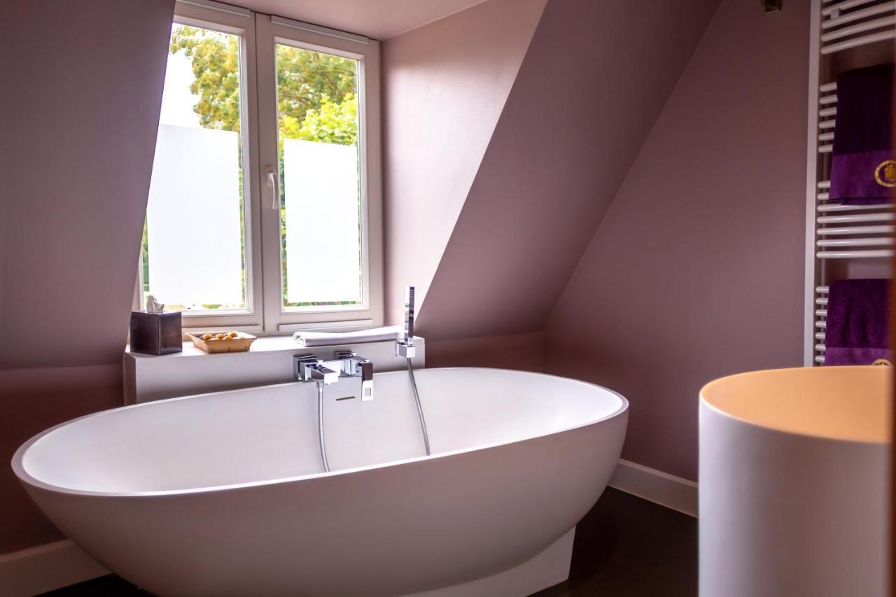 B&B Saint-Georges -Located In The City Centre Of Bruges- Exterior foto Bathroom