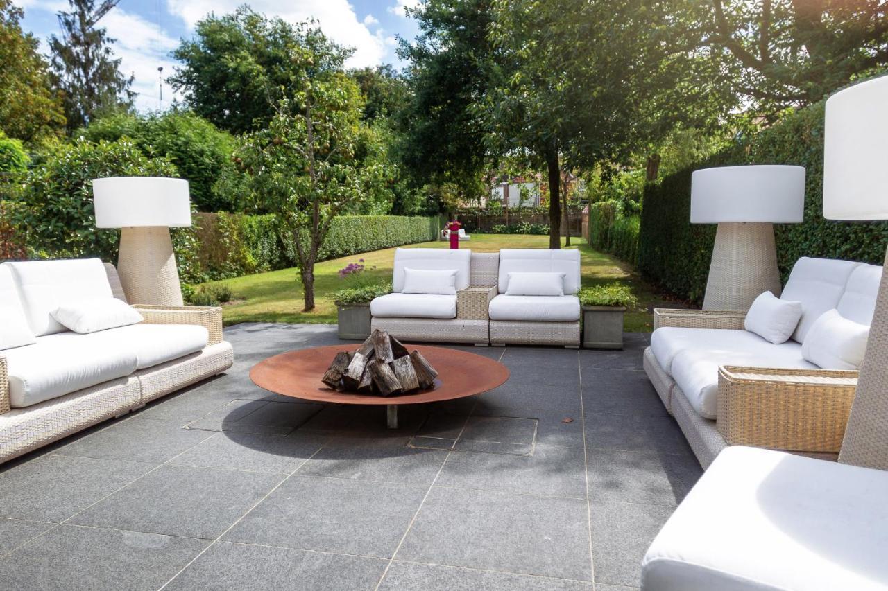B&B Saint-Georges -Located In The City Centre Of Bruges- Exterior foto A contemporary garden